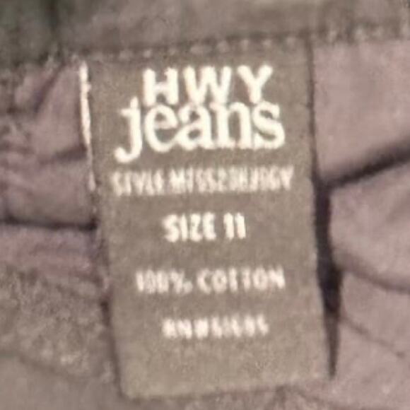 HWY Jeans Army Green Shorts - Women's Size 11 - Picture 4 of 4